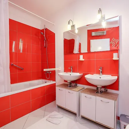 公寓 Two Bedroom Luka By Adex Travel *